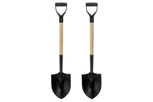 2 Shovels