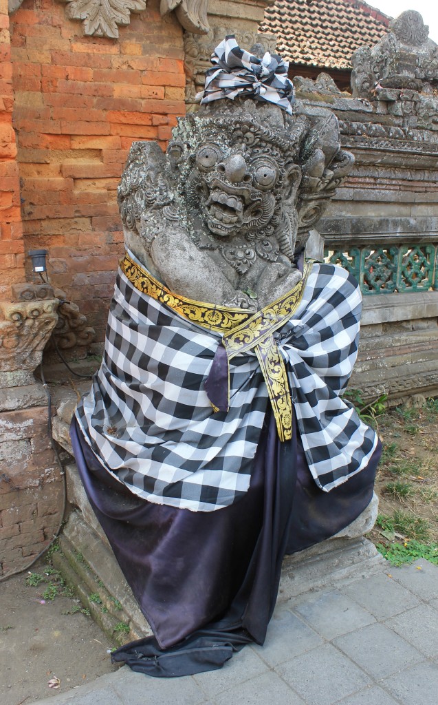 Saput Poleng Statue Ubud Bali