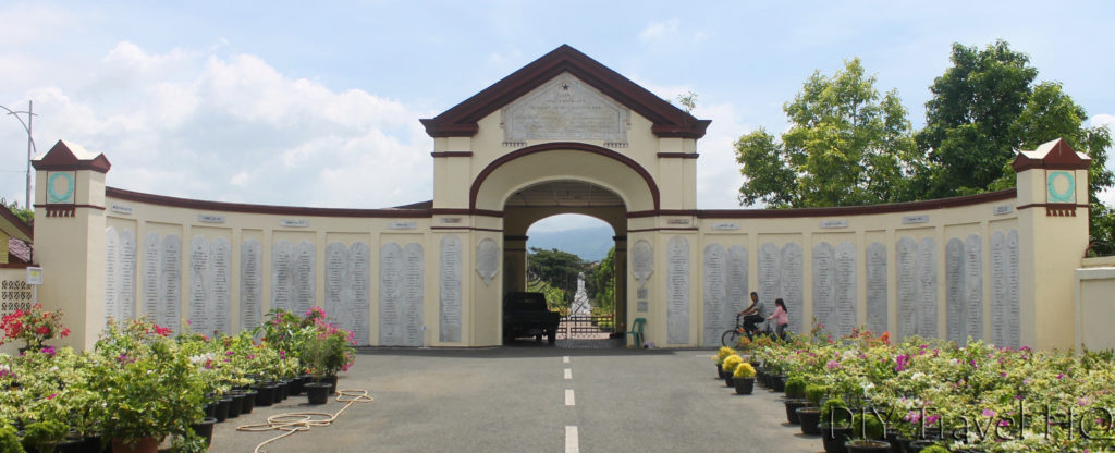 Entrance gate of Dutch Kerkhoff Poucut Cemetery