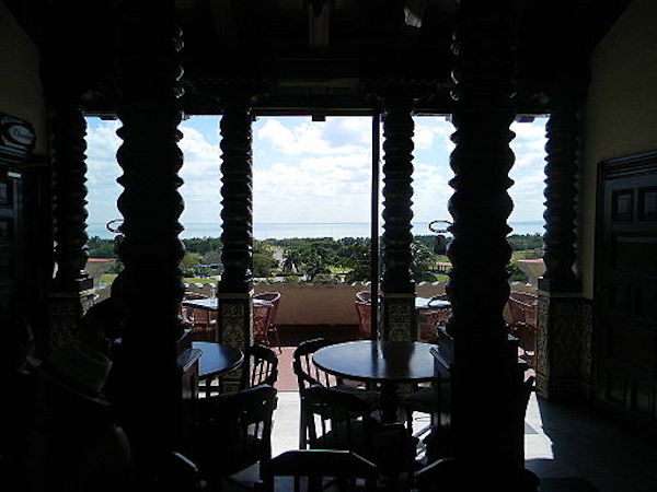 Restaurant view from Mansion Xanadu