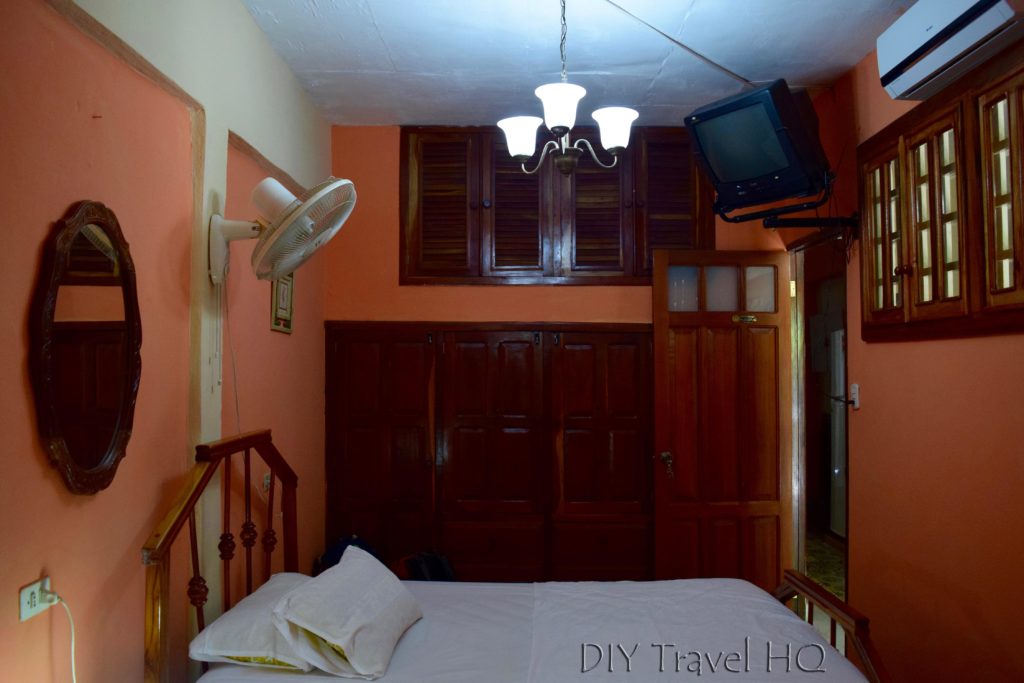 Room in casa in Cienfuegos