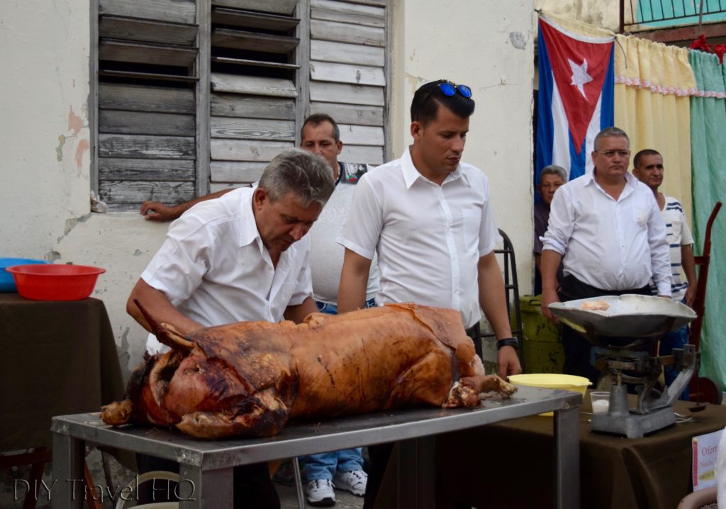Roast pig carving Las Tunas party