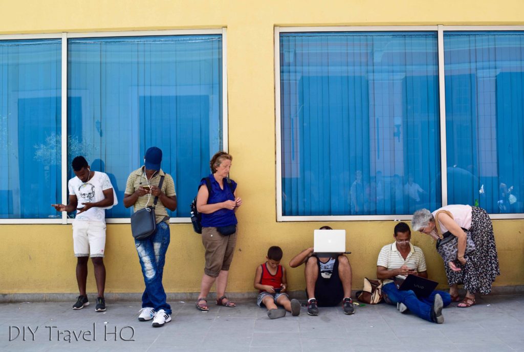 Backpacking Cuba wifi internet