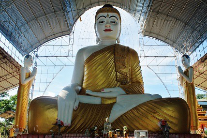 Sitting Buddha in Kawthaung