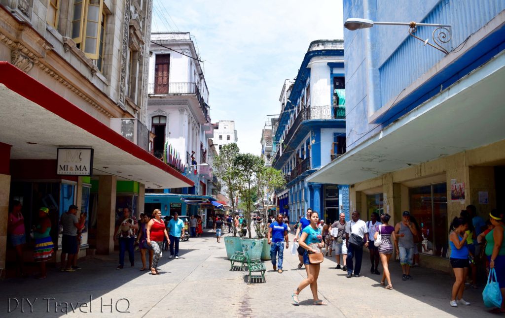 El Bulevar in Havana