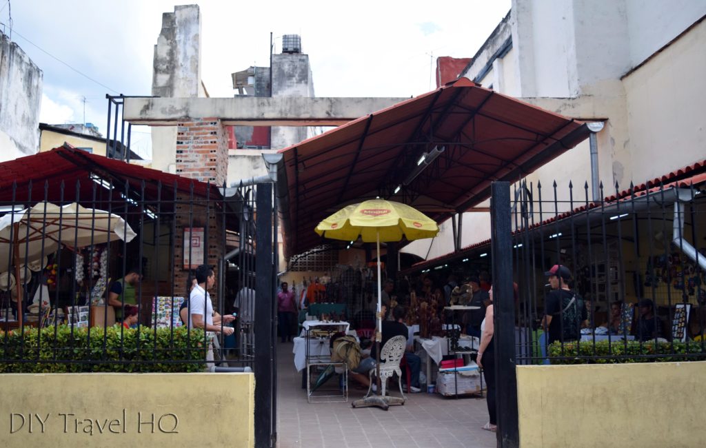 Old Havana Calle Obispo Artisan Market