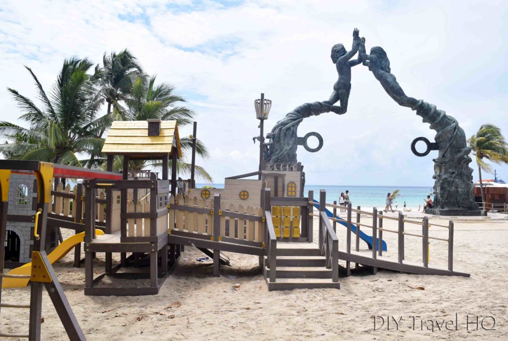 Playground & public art on Playa 