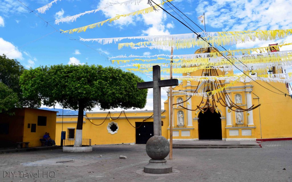 De la Gente Coffee Tour starts at San Miguel Escobar church