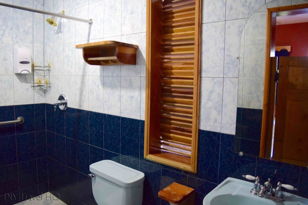 Bathroom Hotel Perkin Lenca