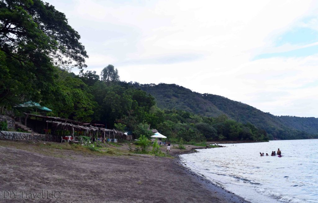 Laguna de Apoyo Lakeside Restaurants & Bars